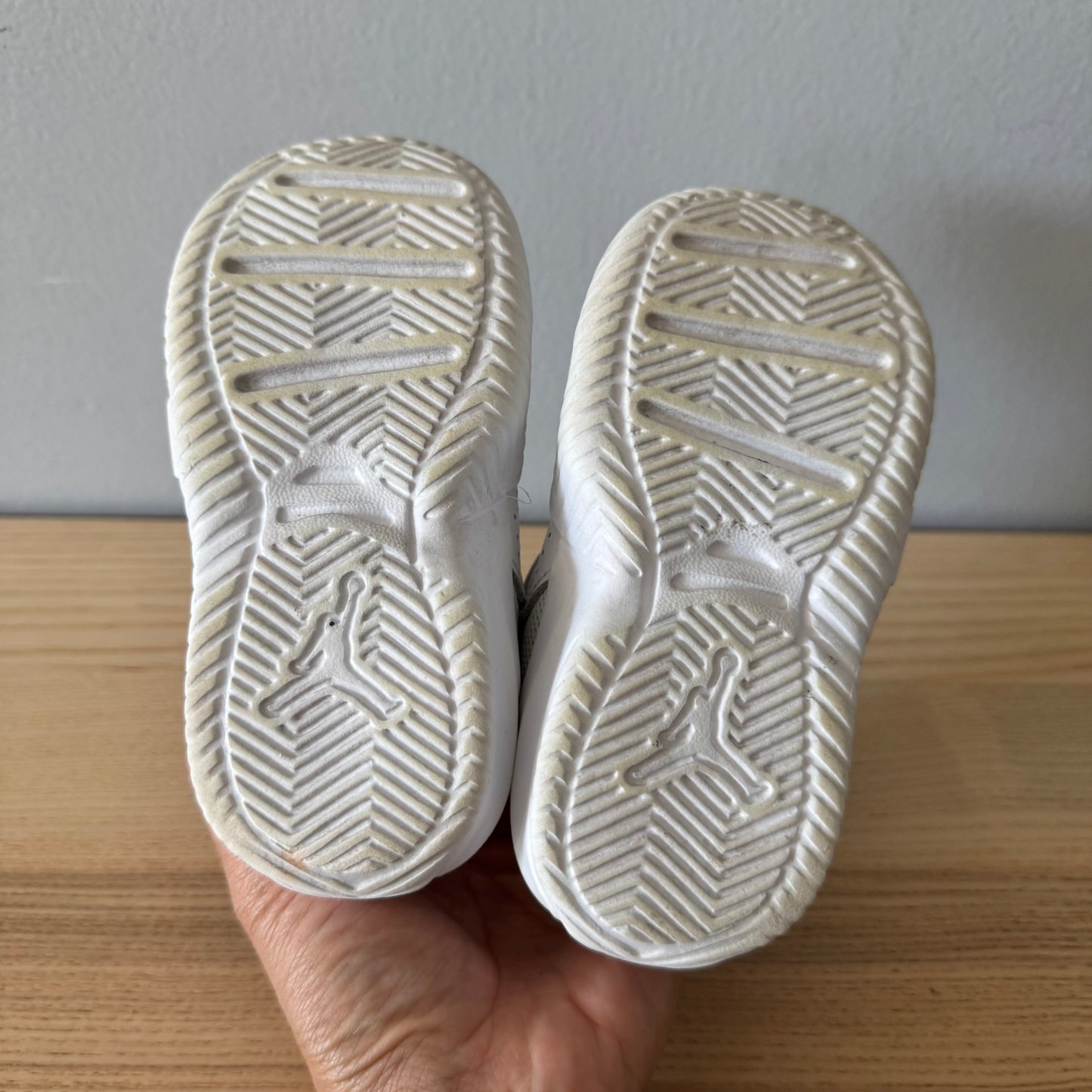 Nike / Sneakers / US7