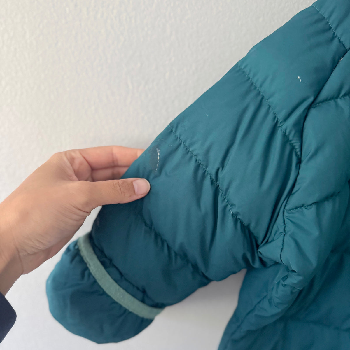 Mec / Green snowsuit / 24M