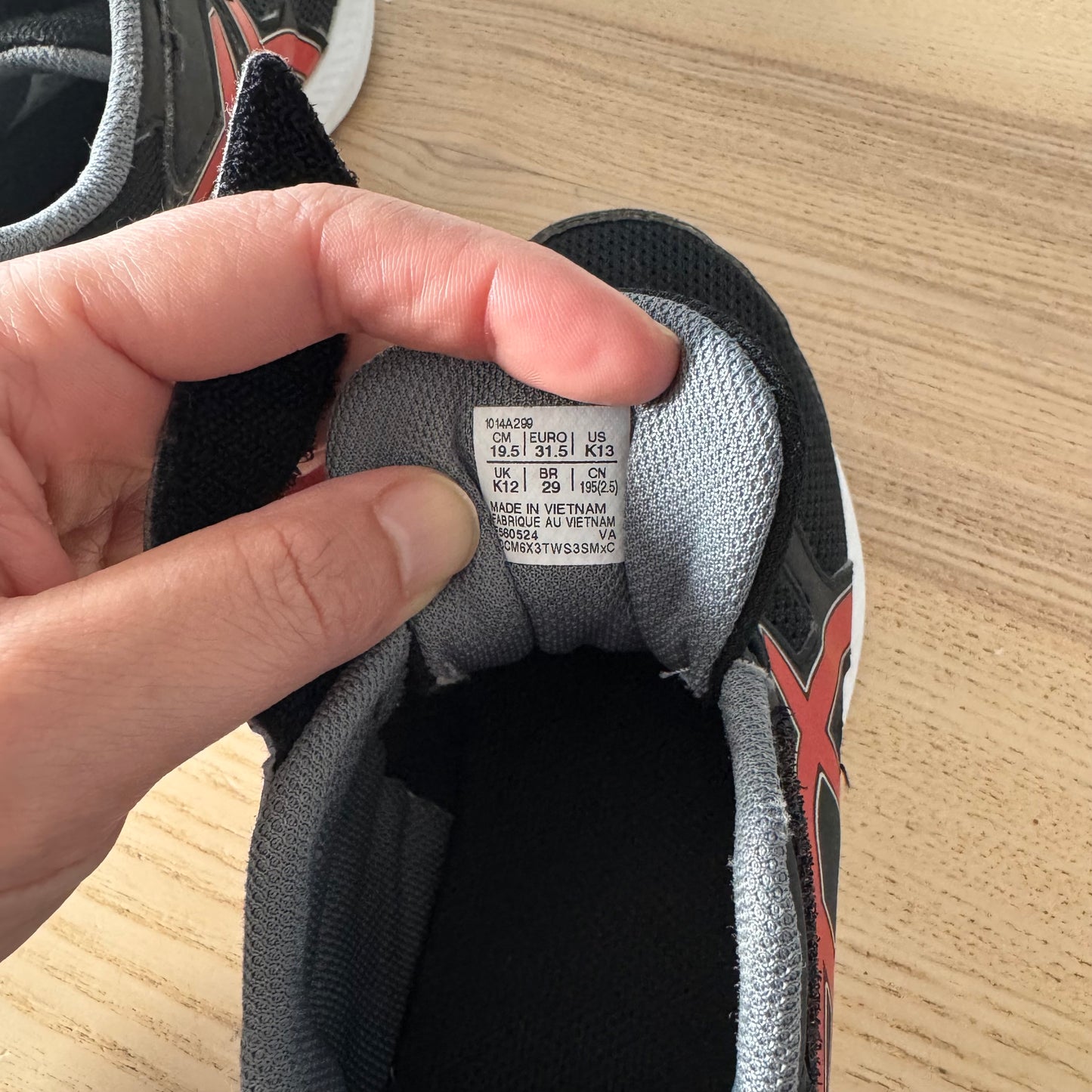 Asics / Sneaker / US13