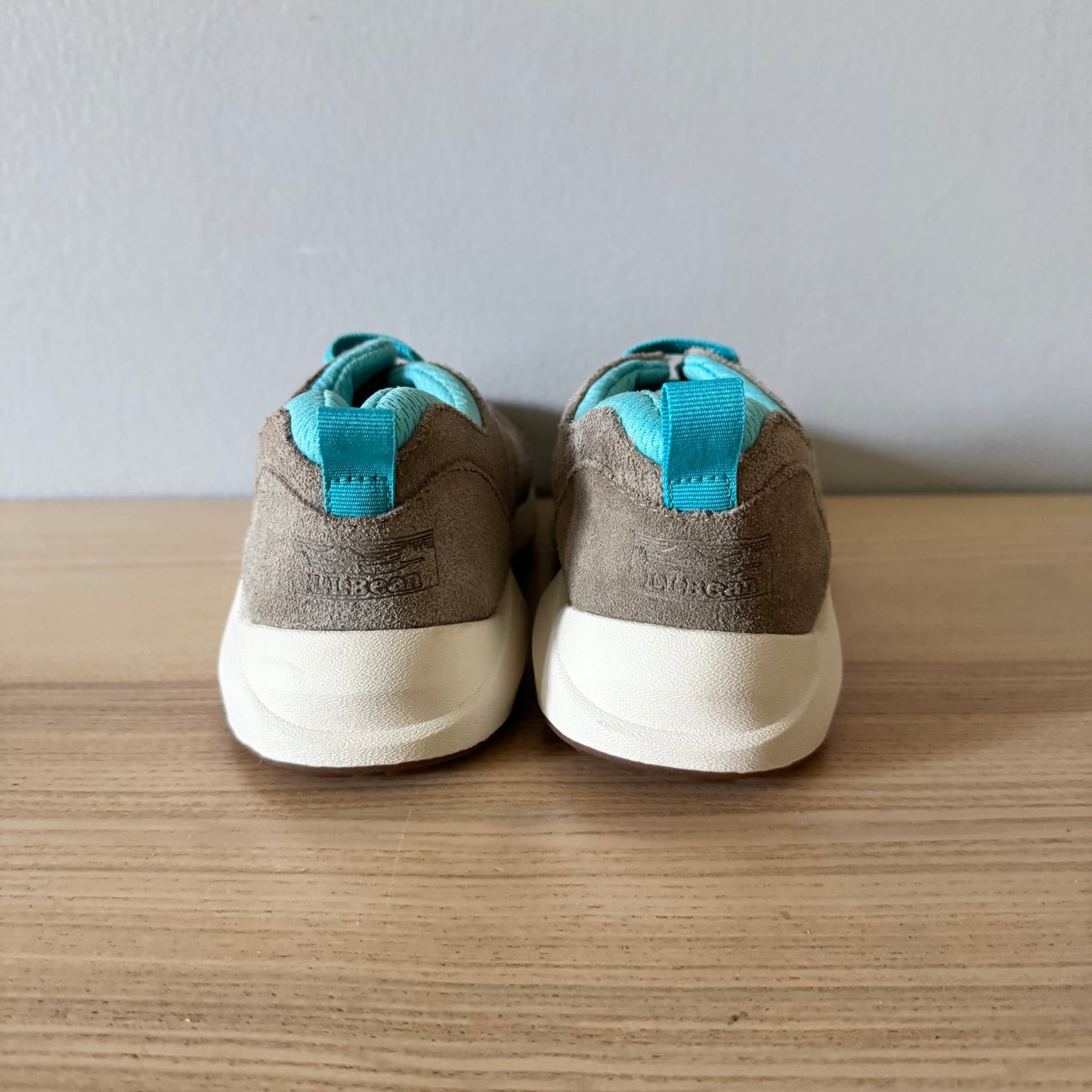 LL Bean / Grey suede shoes / J1 - New