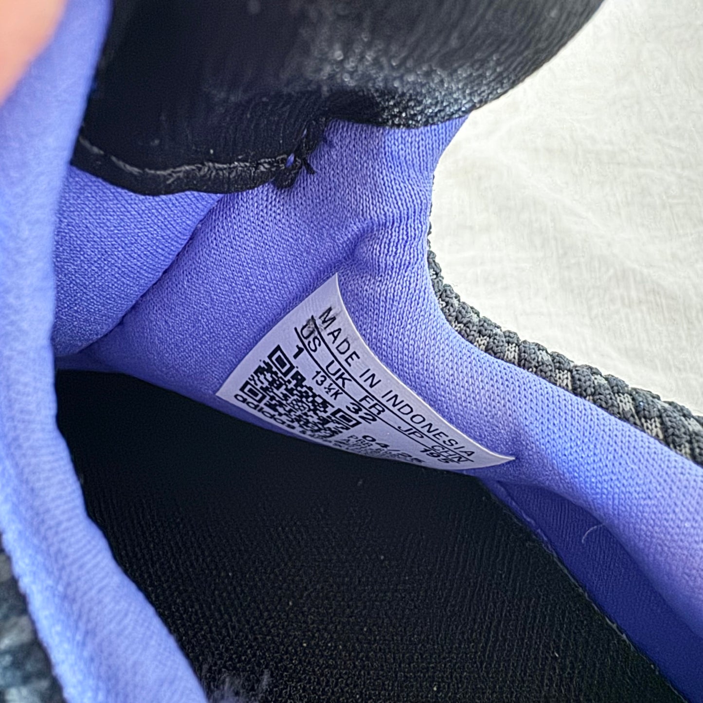 [Brand New] Adidas / Running Shoes / J1