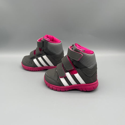 Adidas / Boots / US5