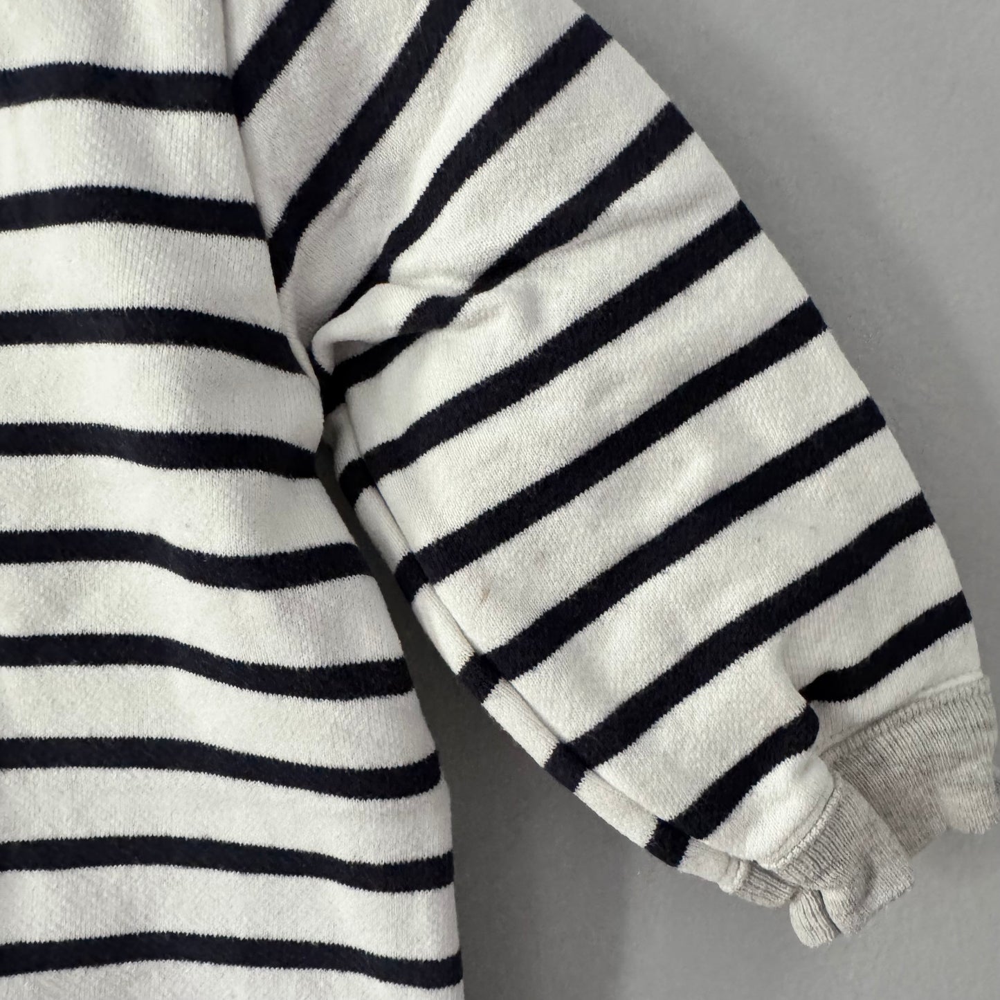 Petit bateau / Stripe x logo crew romper / 18M