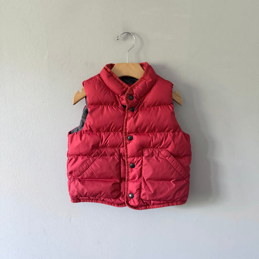 Gap	/ Red puffer vest / 2Y
