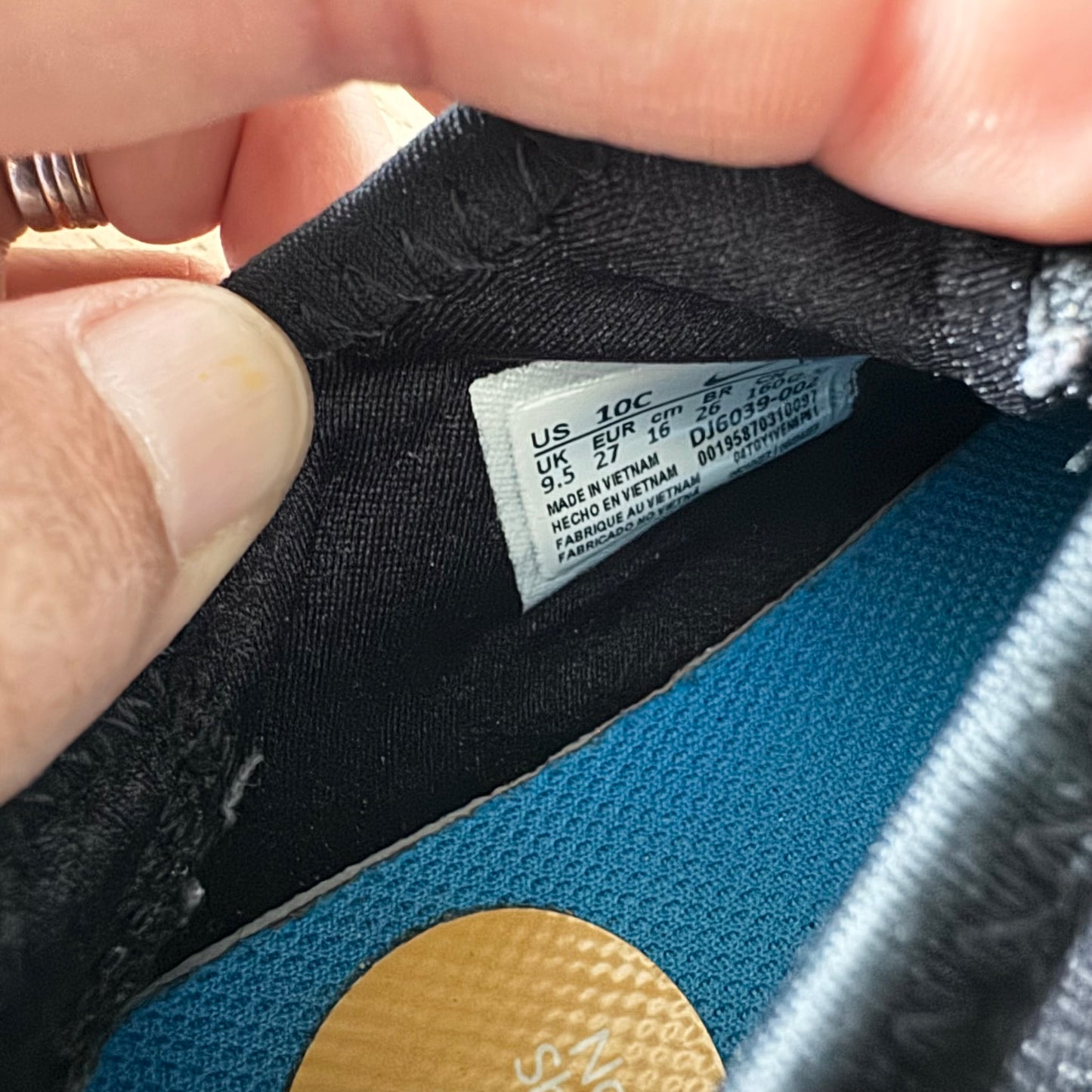 Nike / Sneaker / US10