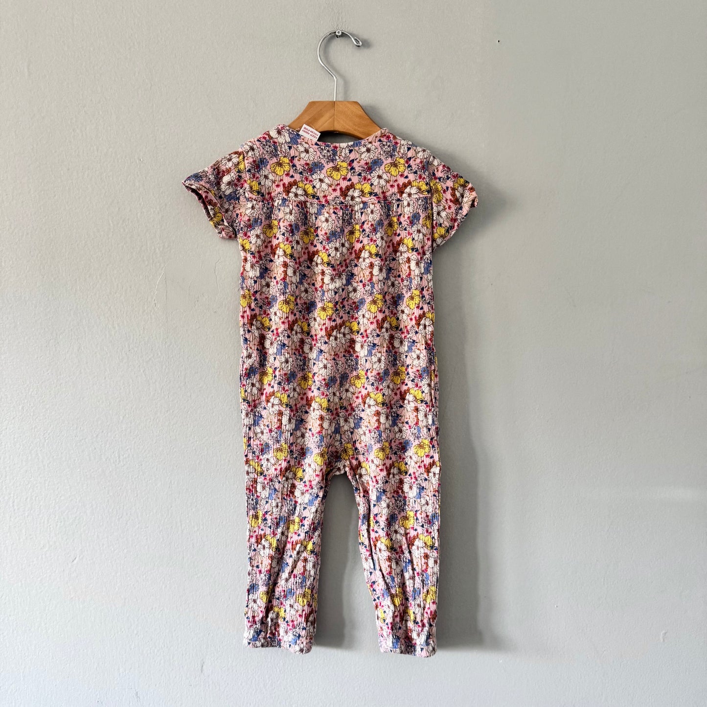 Zara / Pink floral viscose romper / 2-3Y