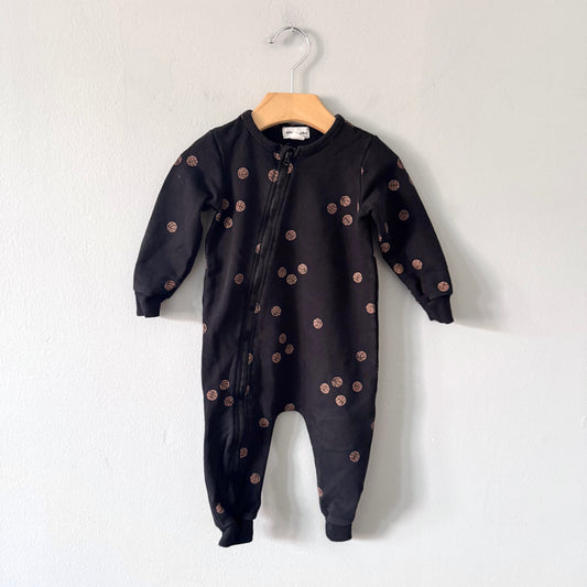 Miles the label / Black x basketball romper / 12M