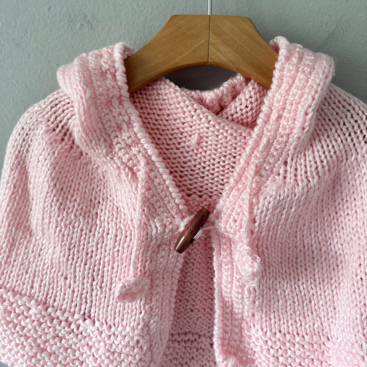 Handmade / Light pink knit poncho / 12-18M