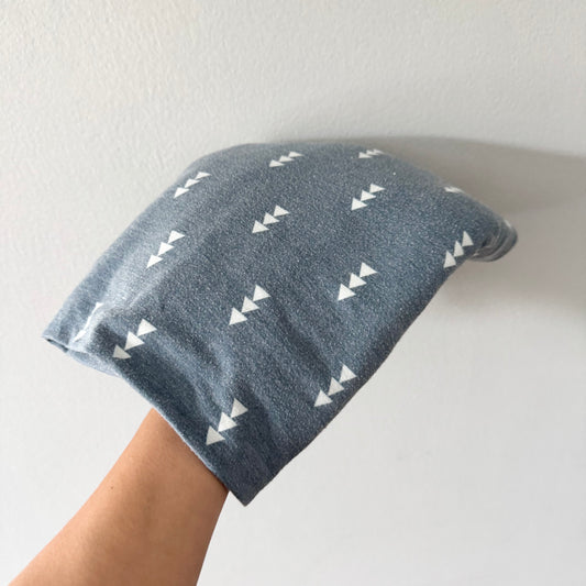 Copper Pearl	/ Navy x triangle blanket /