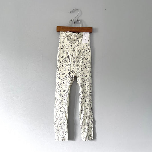 Oak + Acorn / Bamboo Leggings | Spring / 3-5T - New with tag
