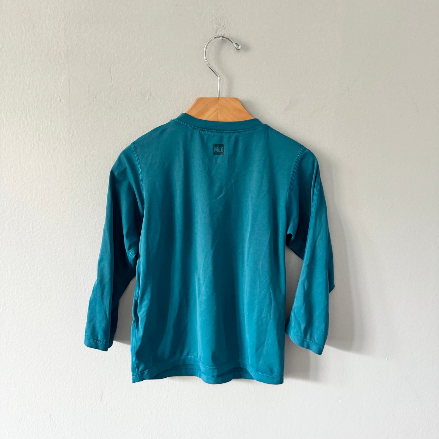 Mec / Haut à manches longues bleu actif / 18M