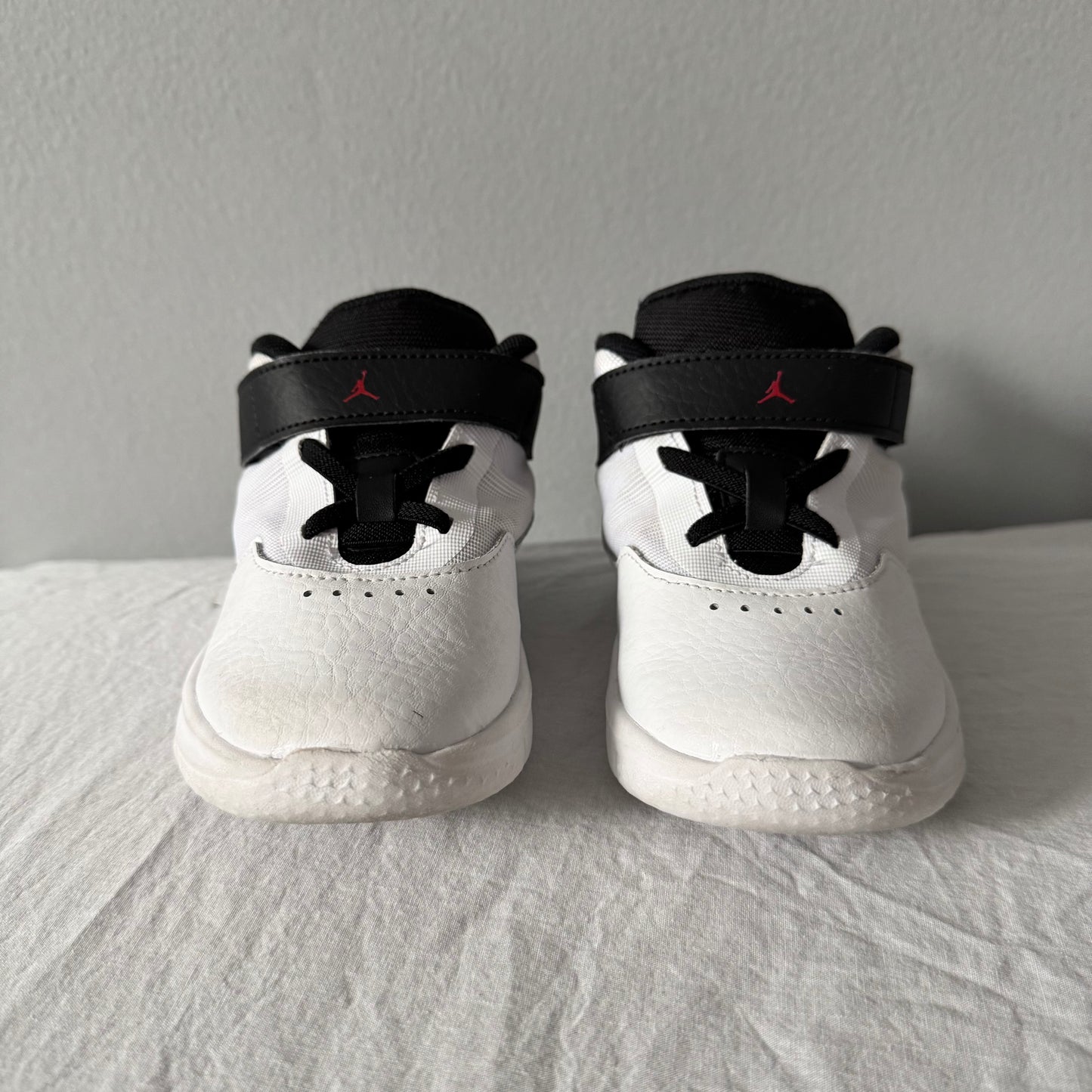 Nike / Air Jordan / Running Shoes / US10