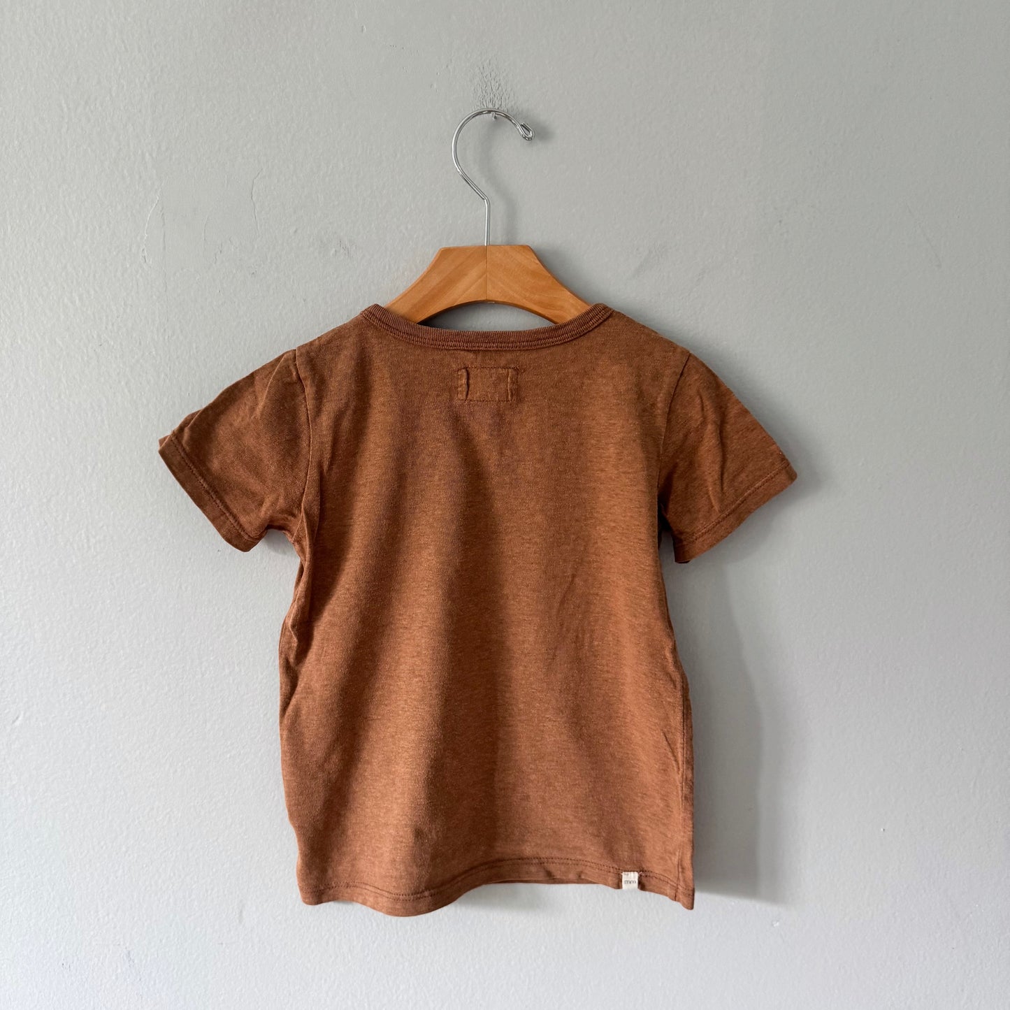 Mini mioche / Brown T-shirt / 3-4Y