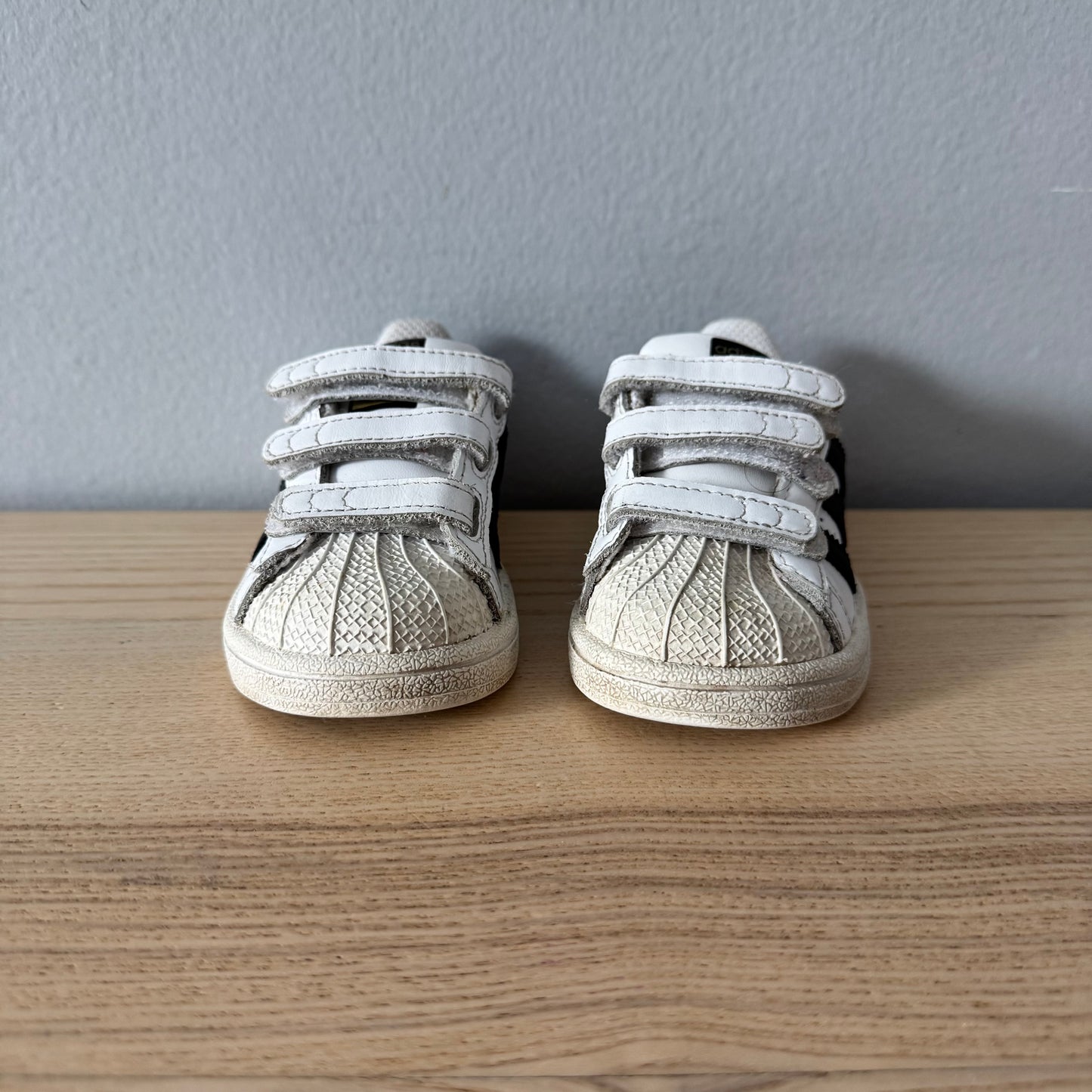 Adidas / Superstar blanc x noir / US5 1/2