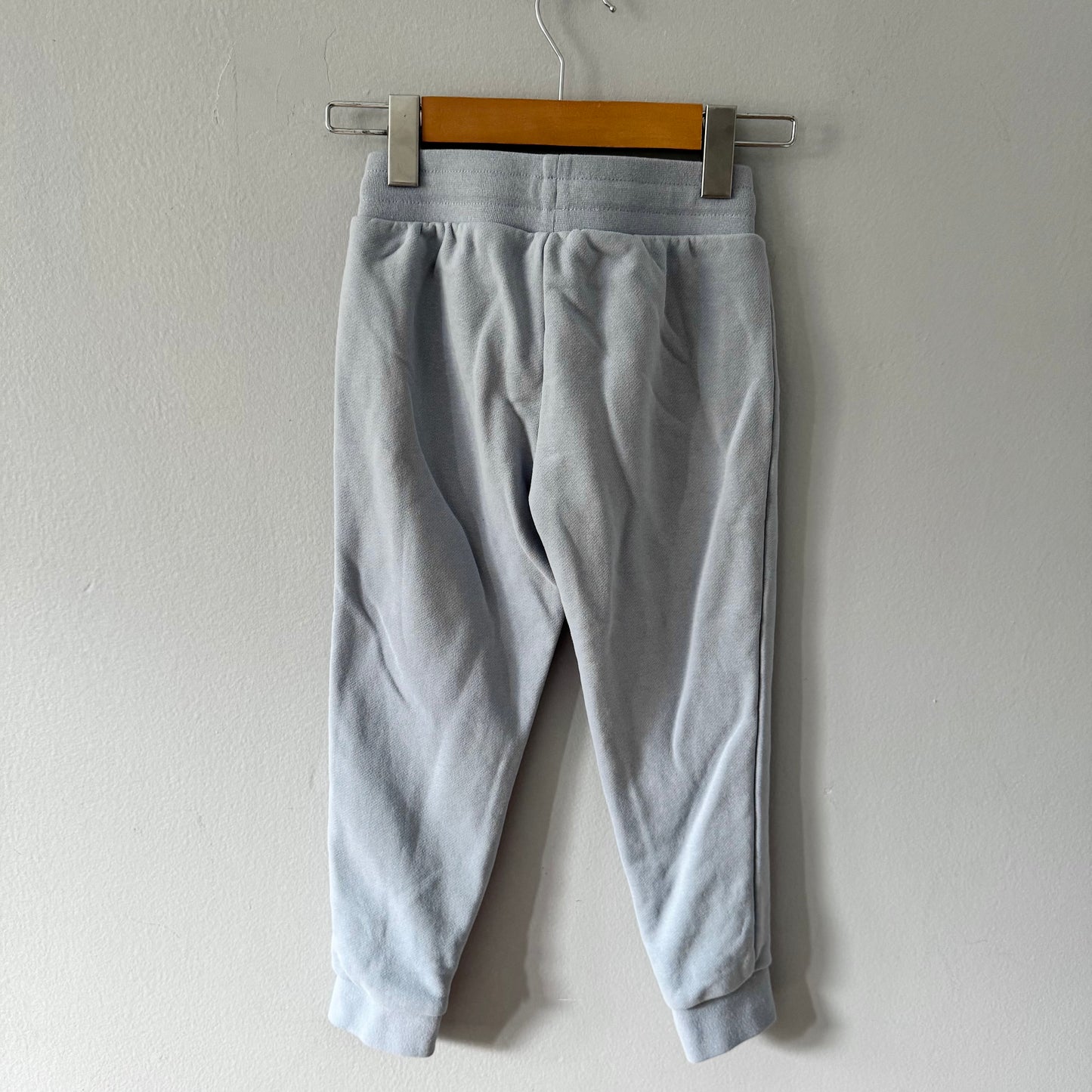 Puma / Smokey blue sweatpants / 6Y