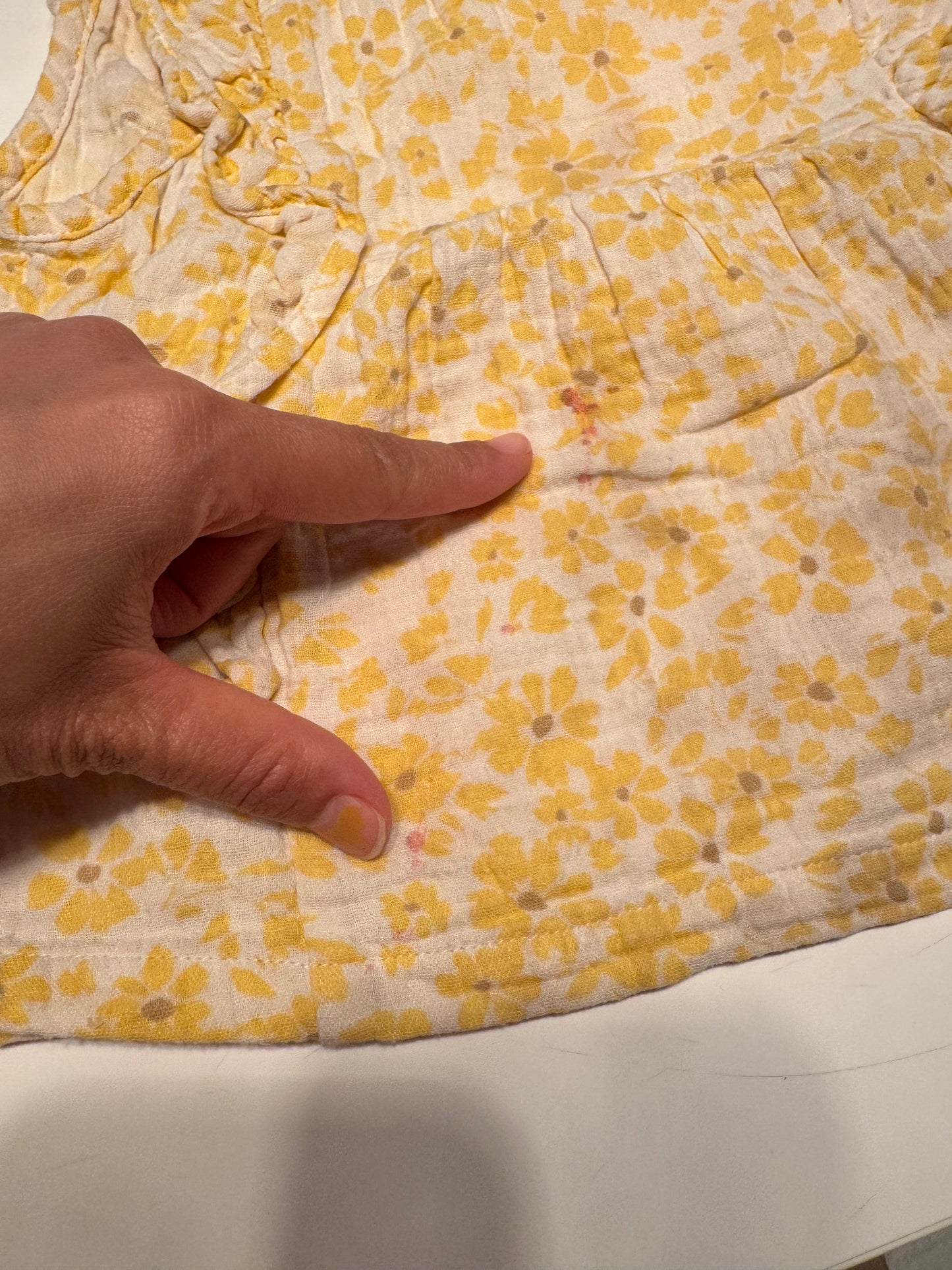 Gap / White x yellow flower muslin tank / 3Y
