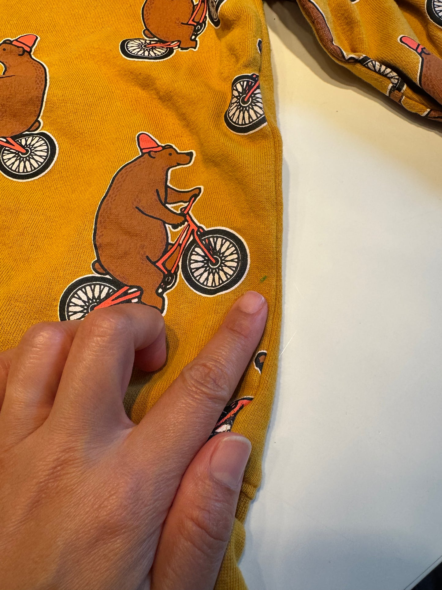 Whistle & Flute / Mustard x bear sweatshirt / 5-6Y