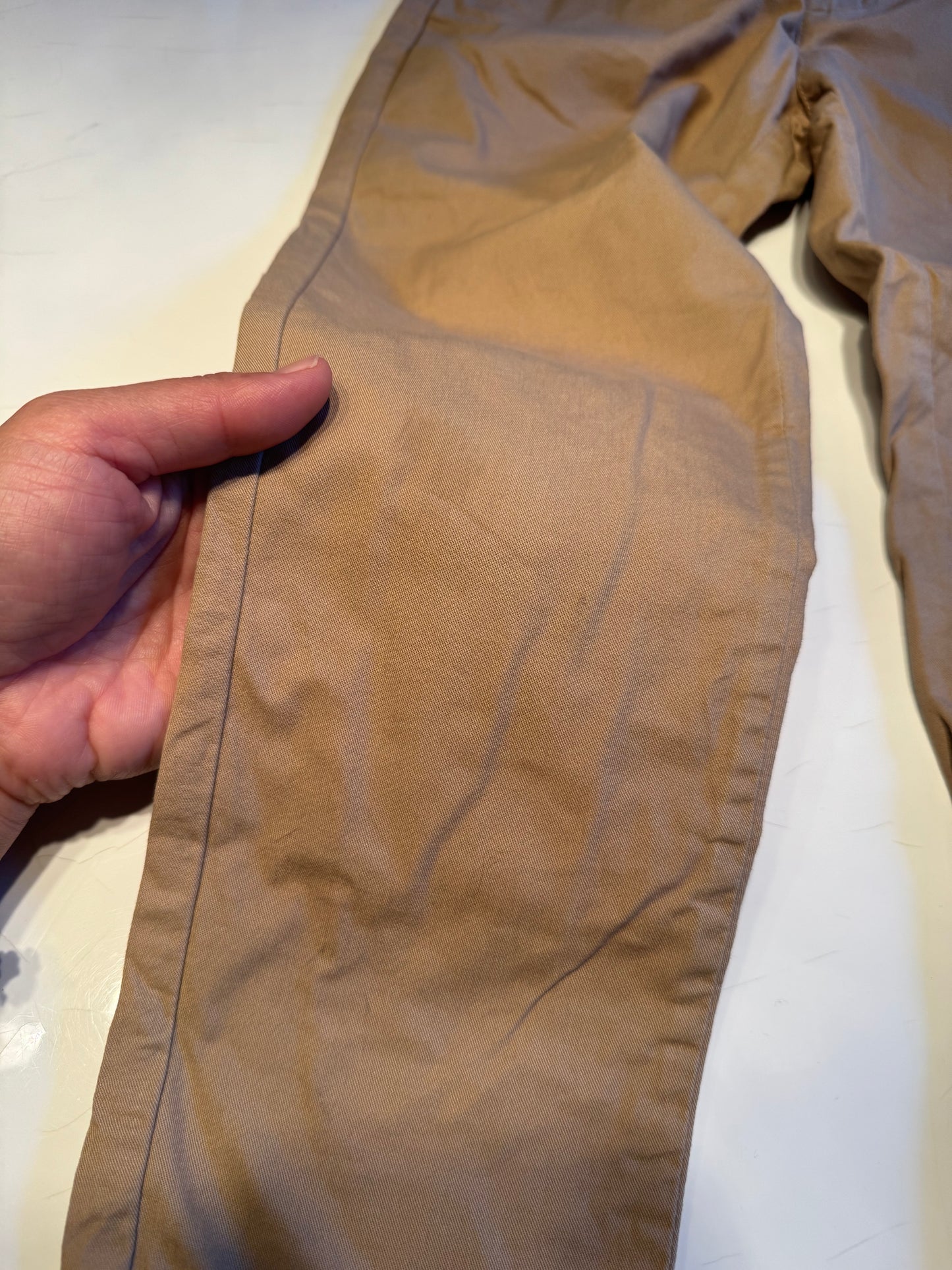 H&M / Beige chino pants / 5-6Y
