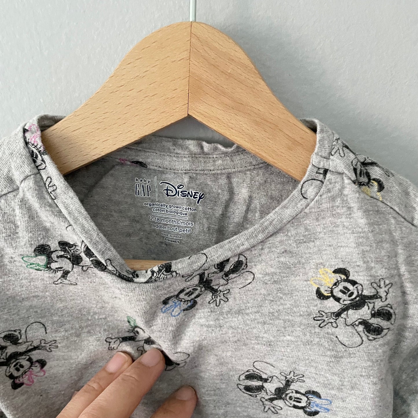 Gap x Disney / Long sleeve T-shirt / 12-18M