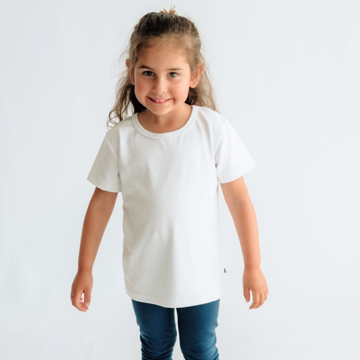 Little & Lively / Bamboo T-Shirt | White / 5-6T - New with tag