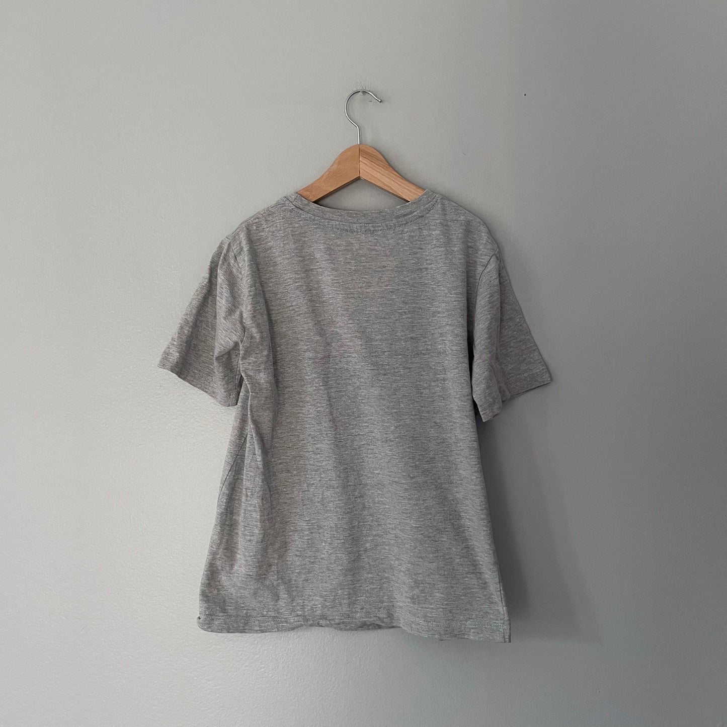 Super Mario / Light grey T-shirt / 8Y