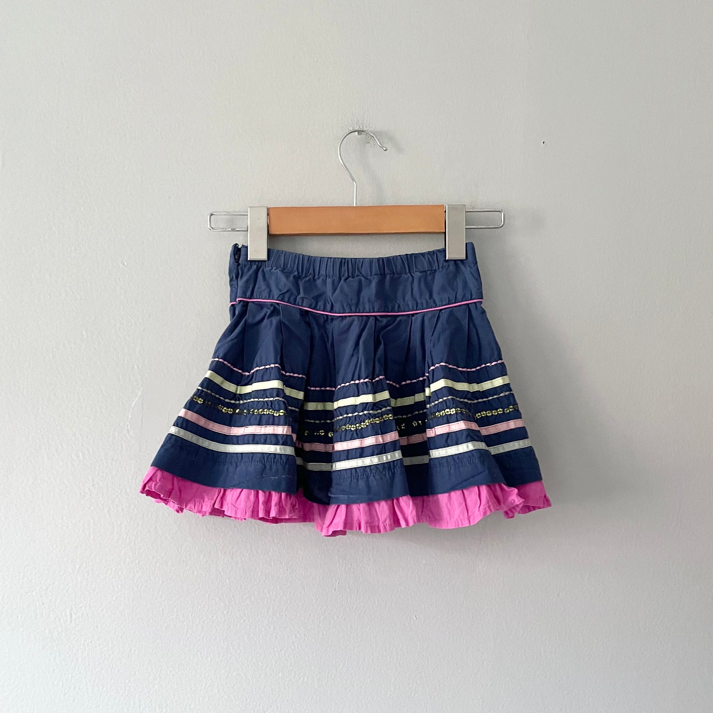 John Lewis / Navy skirt / 2Y
