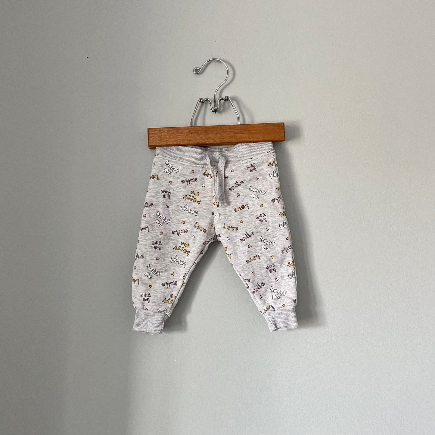 Primark / Lined sweatpants / 3-6M