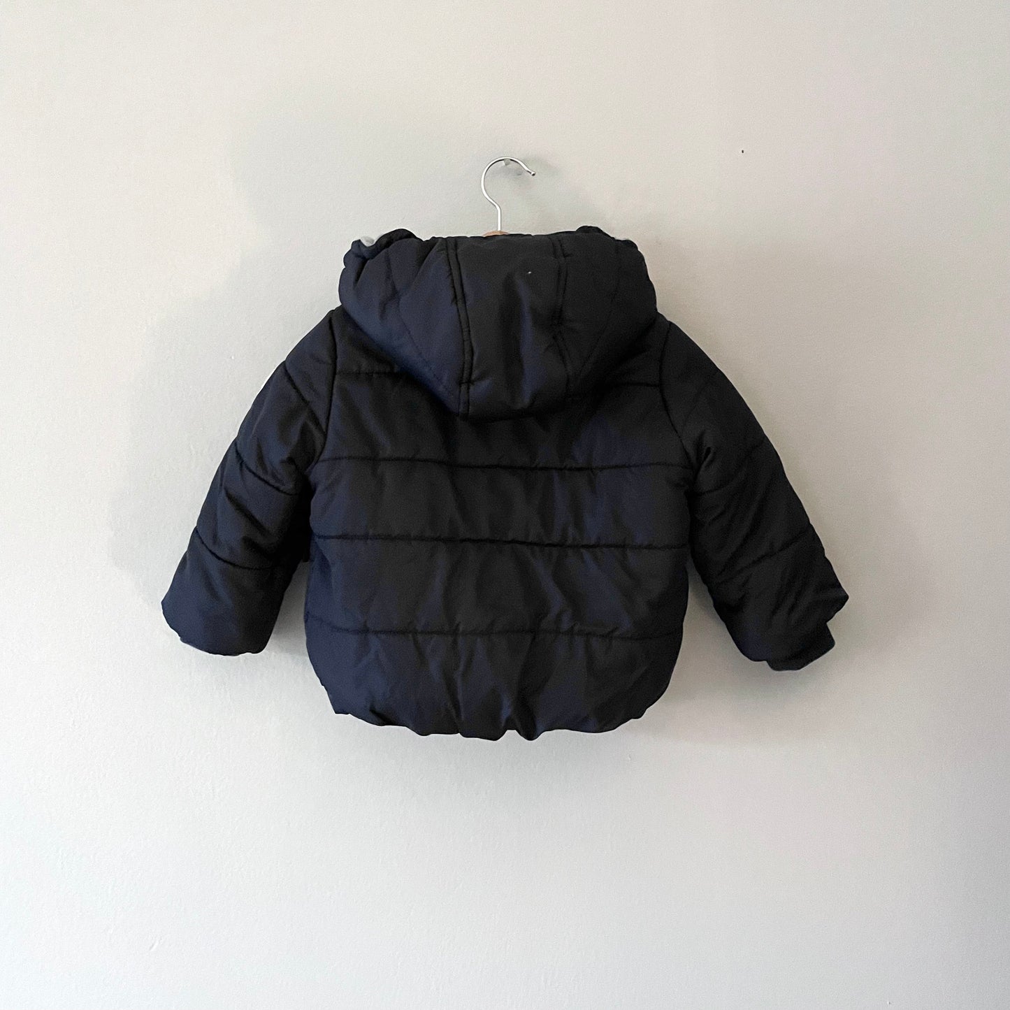 Petit Main / Navy puffer jacket / 12M