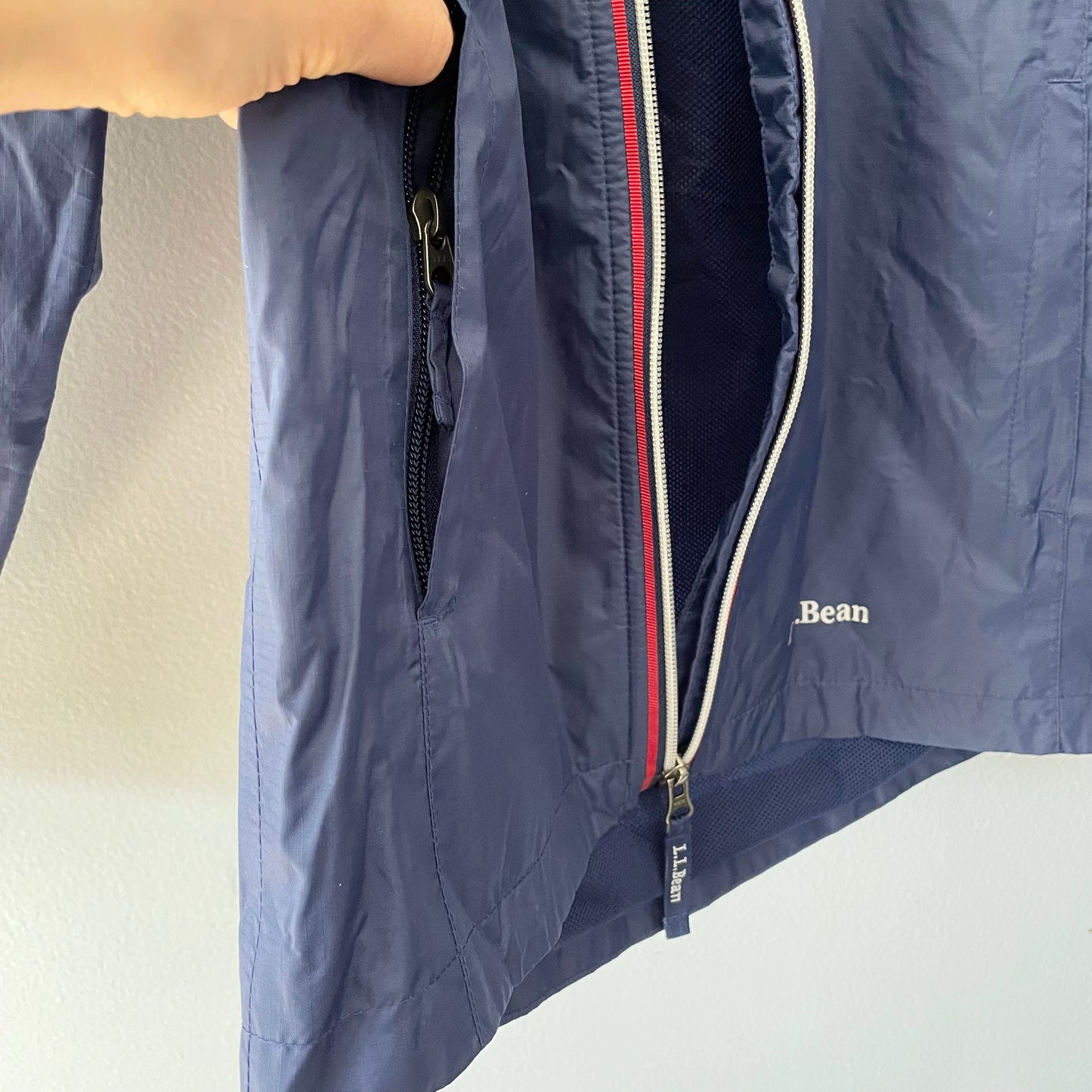 LL Bean / Navy windbreaker / 10Y