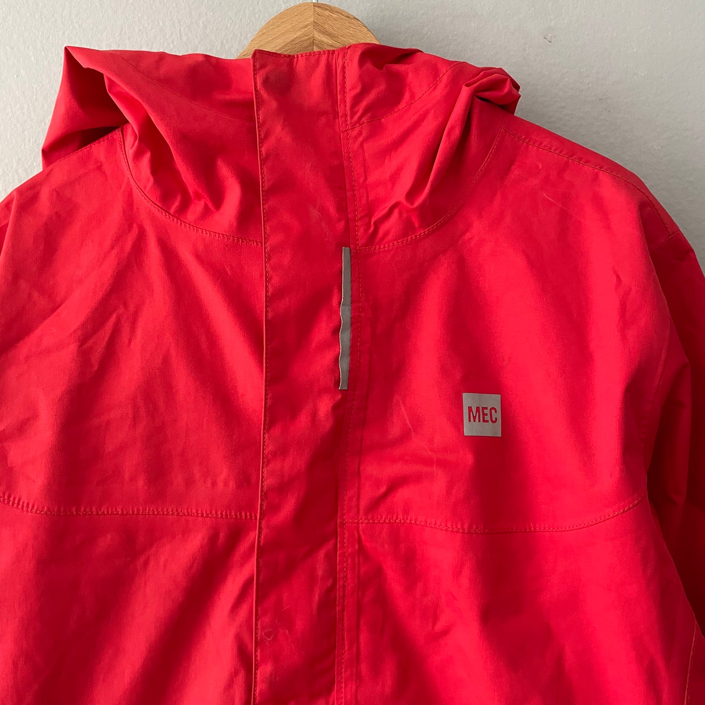 Mec / Mesh lined rain jacket / 8Y