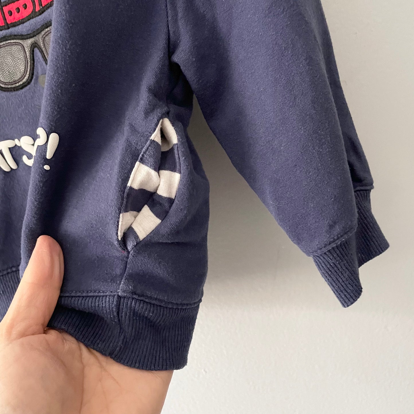 Jarvis Archer / Navy hoodie / 12M