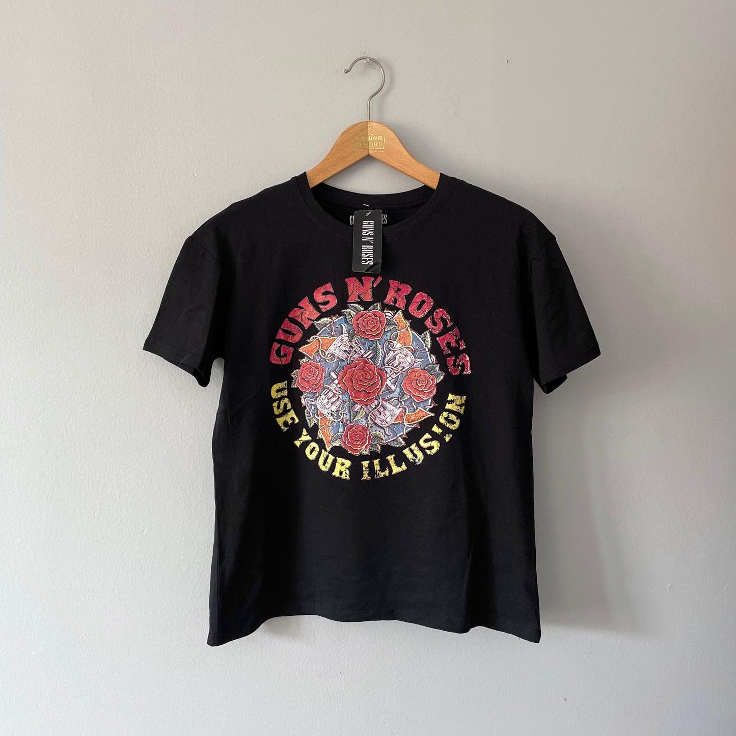 Guns n' Roses / NWT T-shirt / Adult XS(Men)